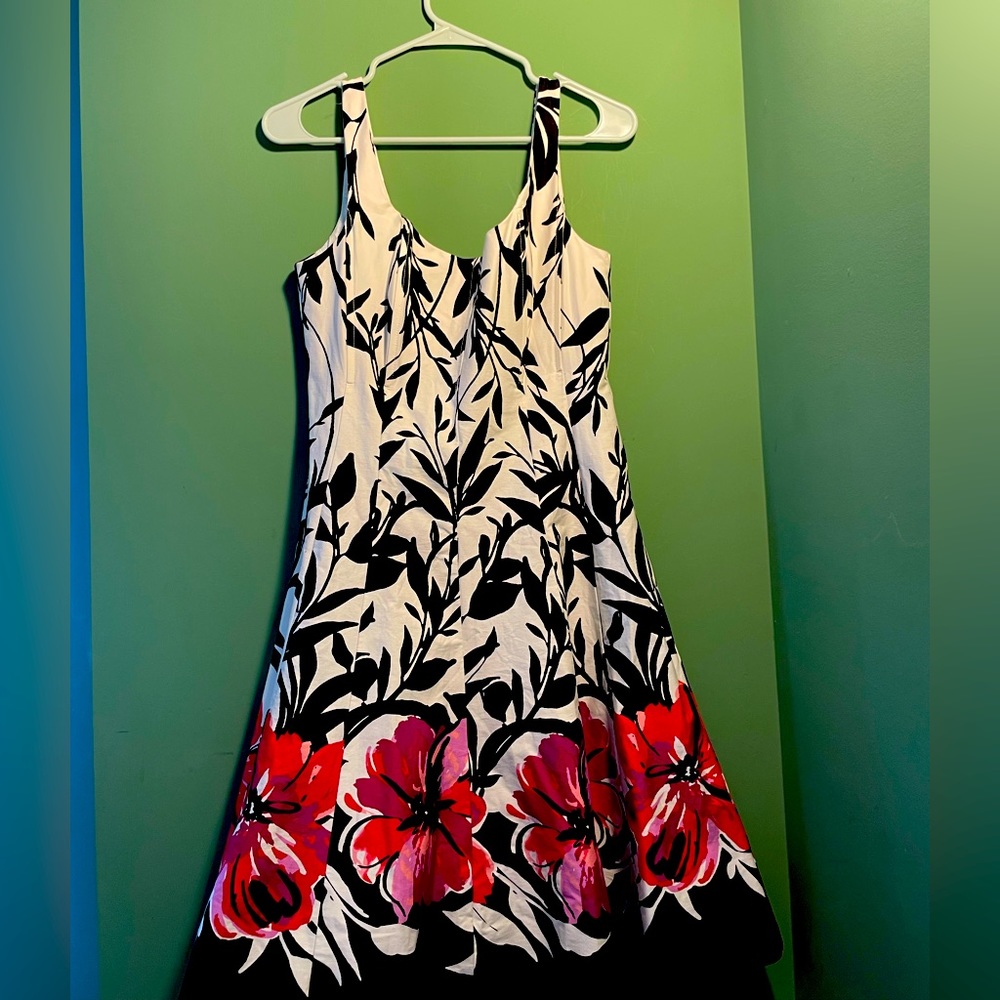 Jones New York ladies sleeveless dress very cute style size 10